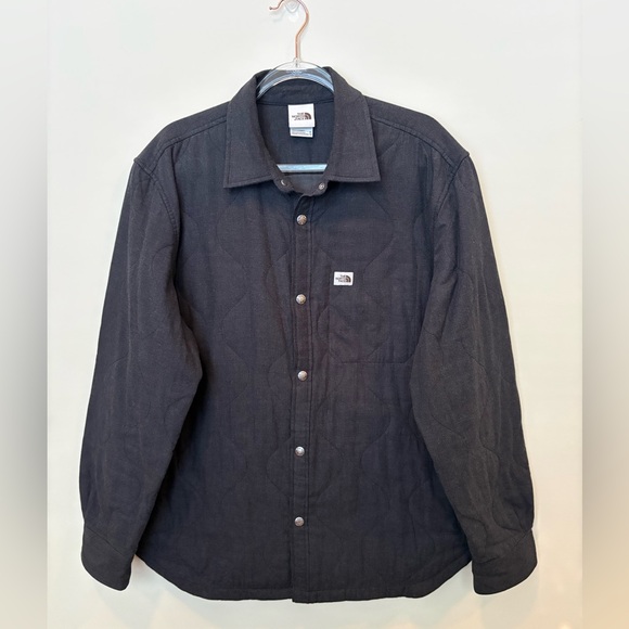 The North Face Other - The North Face Quilted Shacket